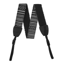 P&V fekete-fehér mintás nyakpánt-csíkos